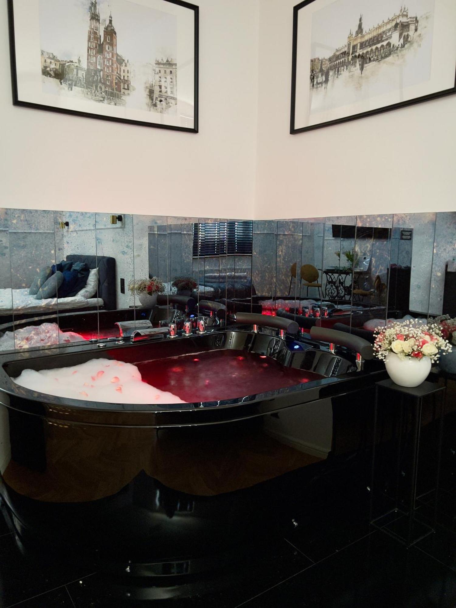 Krakow Old Town Apartment Jacuzzi - Wymeldowanie Do 13 Esterno foto